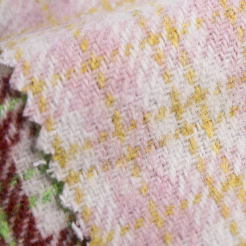 ผ้าทวีดลายสก็อตตาหมากรุก 2400