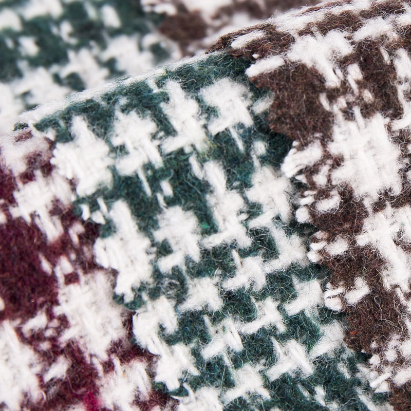 ผ้าทวีดลายหมากรุกสีแดงเขียวสำหรับเครื่องแต่งกาย 2503