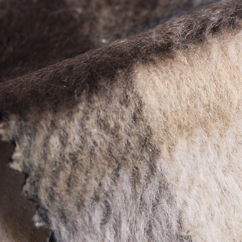 ผ้าโพลีเอสเตอร์เฮฟวี่เวทขนเรียบสำหรับเสื้อคลุม 3252